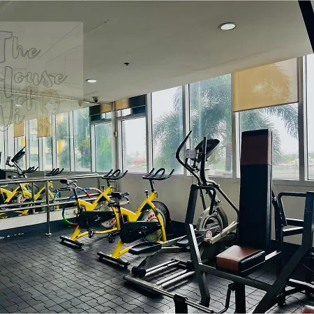 Mezza Residences 1 Condotel Sta Mesa Manila